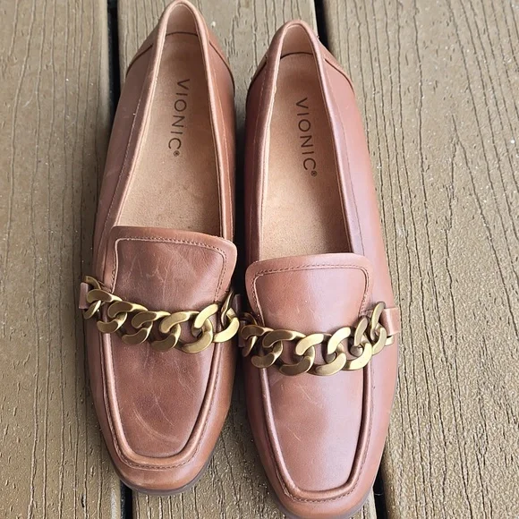 Vionic Mizelle Leather Gold Chain Loafer Shoes Brown Size 8.5 - Picture 1 of 8